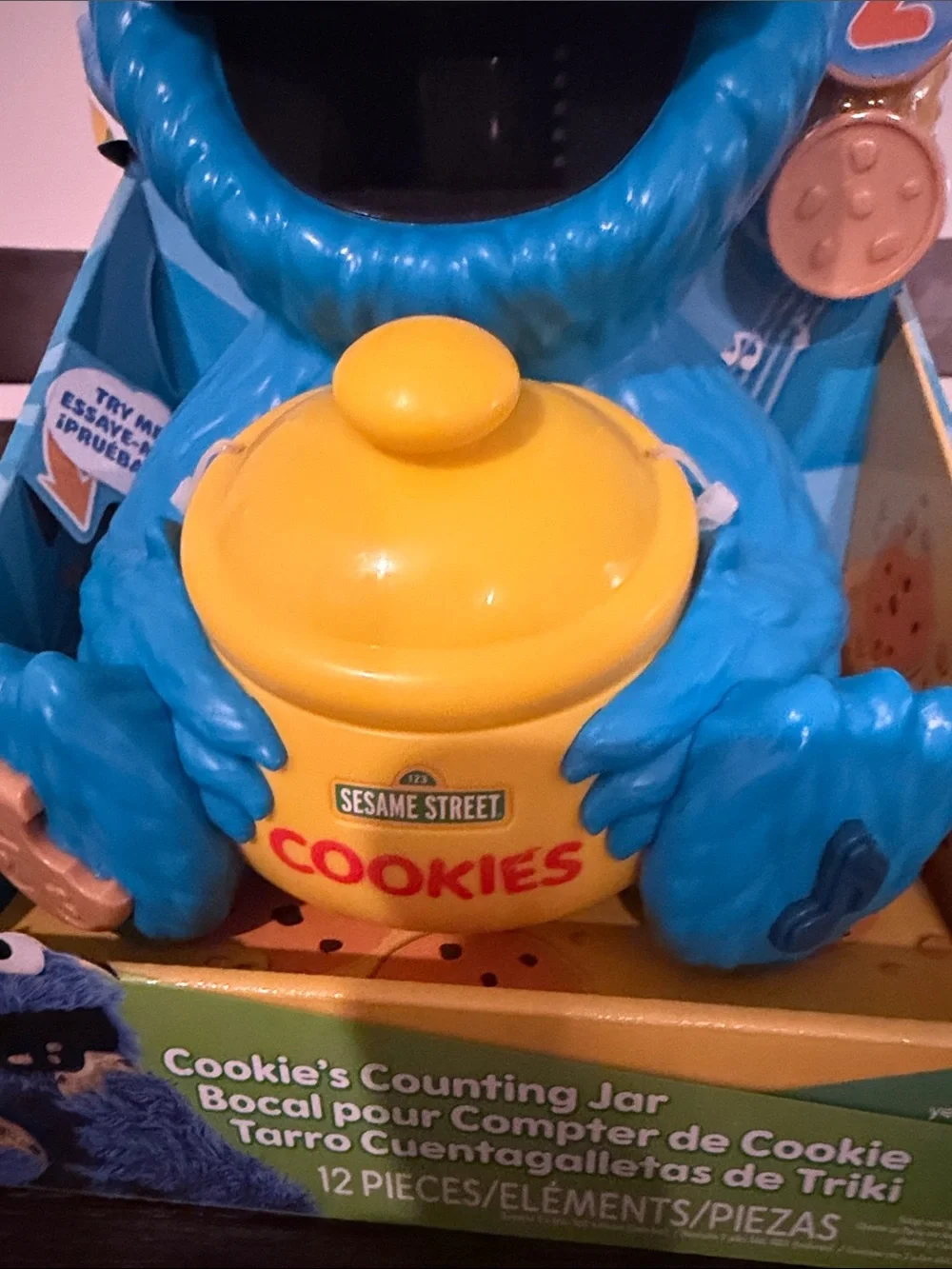 Sesame Street Cookie Monster Toy Jar in Bright Blue and Yellow